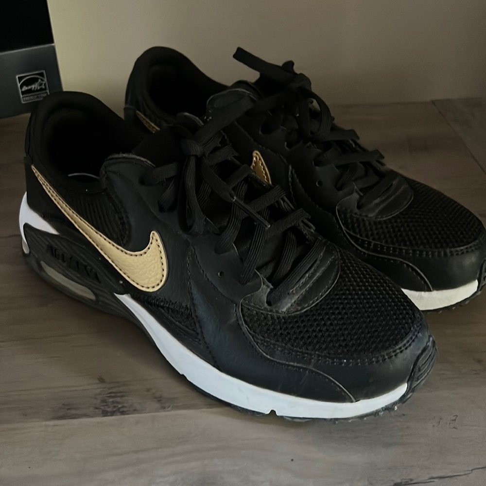 women’s nike air max
